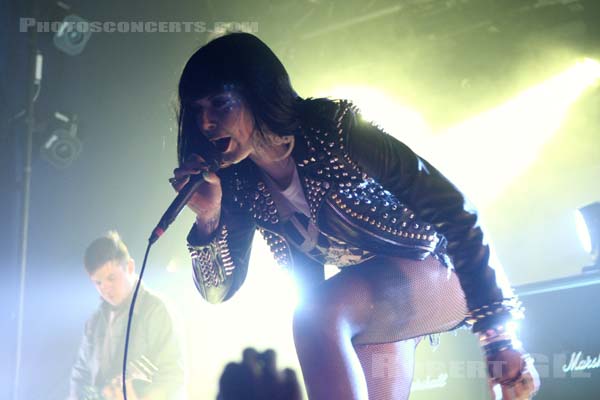 SLEIGH BELLS - 2012-03-05 - PARIS - La Machine (du Moulin Rouge) - 